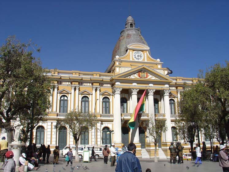 Parlamentsgebäude - Congresso National - Plaza Murillo