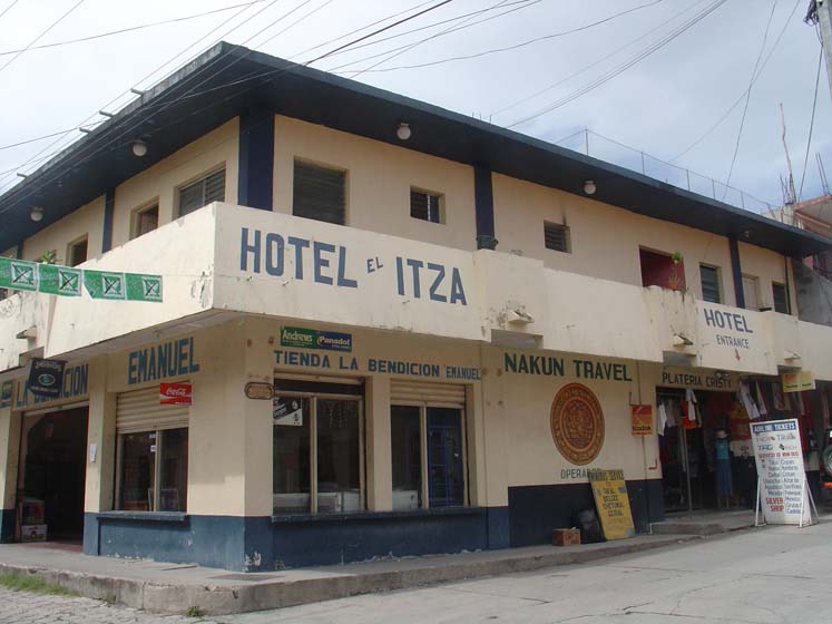 Hotel Itza - Flores
