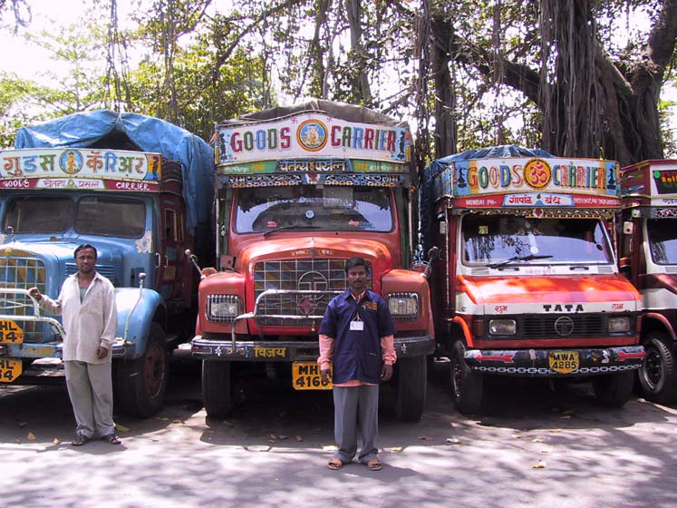 Indischer Trucker
