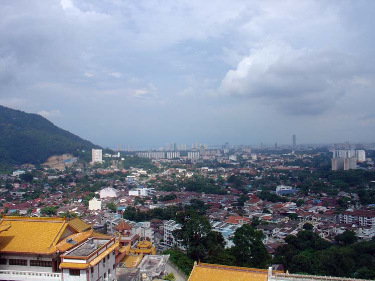 Blick vom Kek Lok Si Tempel