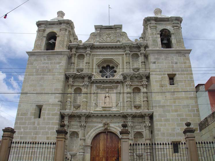 Templo de San Felipe Neri - Oaxaca