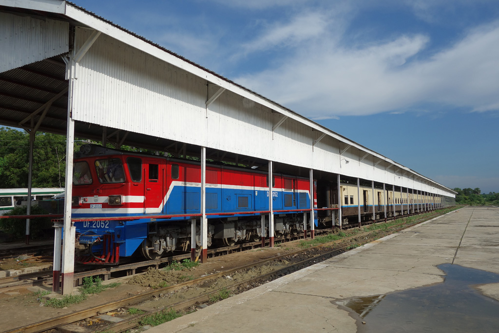 Myanmar Railways (MR)