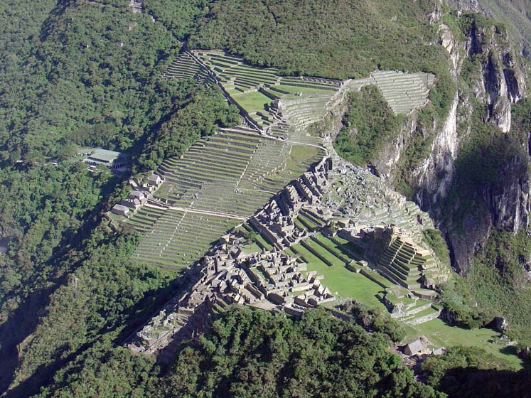Blick vom Waynapicchu auf Machu Picchu