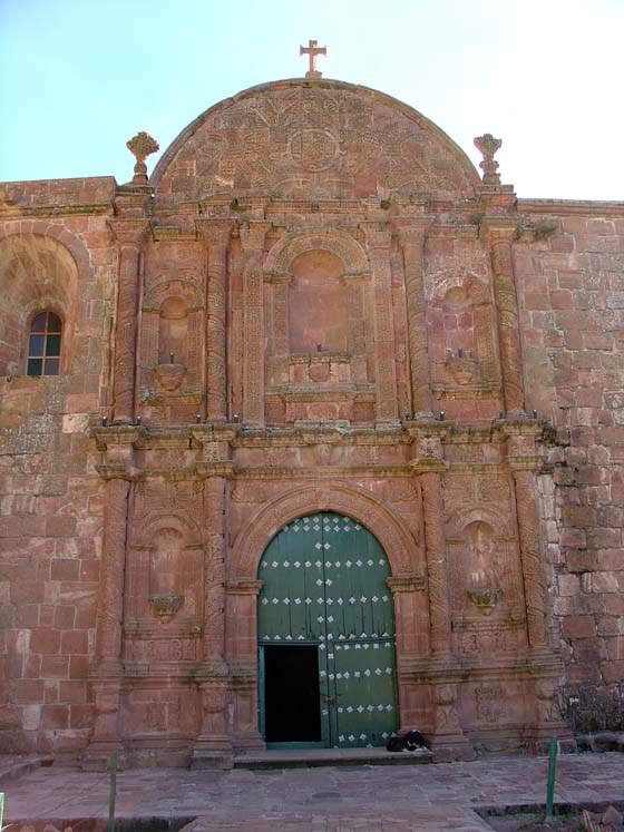 Templo Apóstol Santiago de Pomata - Perú