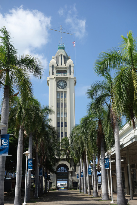 Aloha Tower - Honolulu Downtown