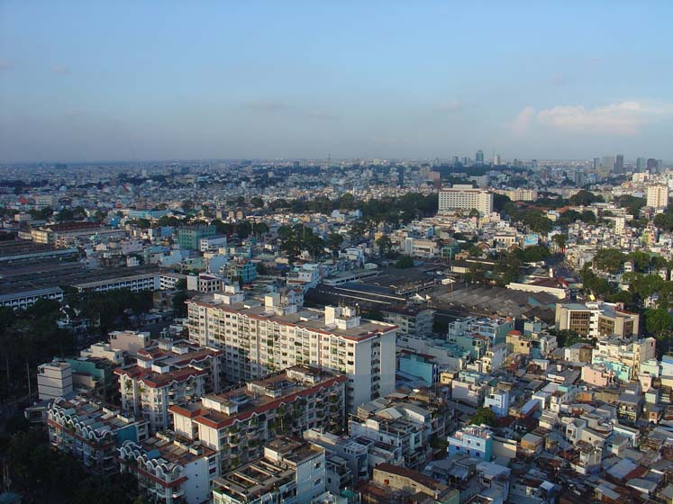 Blick vom Windsor Plaza über Saigon